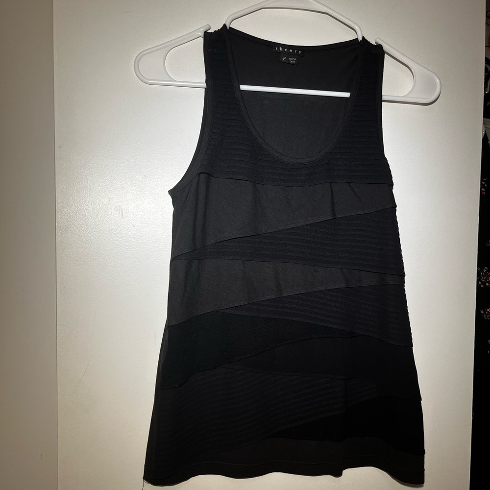 Theory Ruffle Top Petite